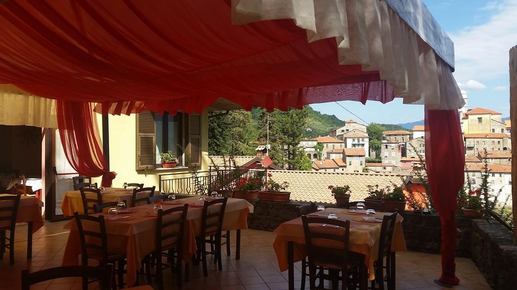 Hotel Ristorante El Caracol Mulazzo Exterior foto